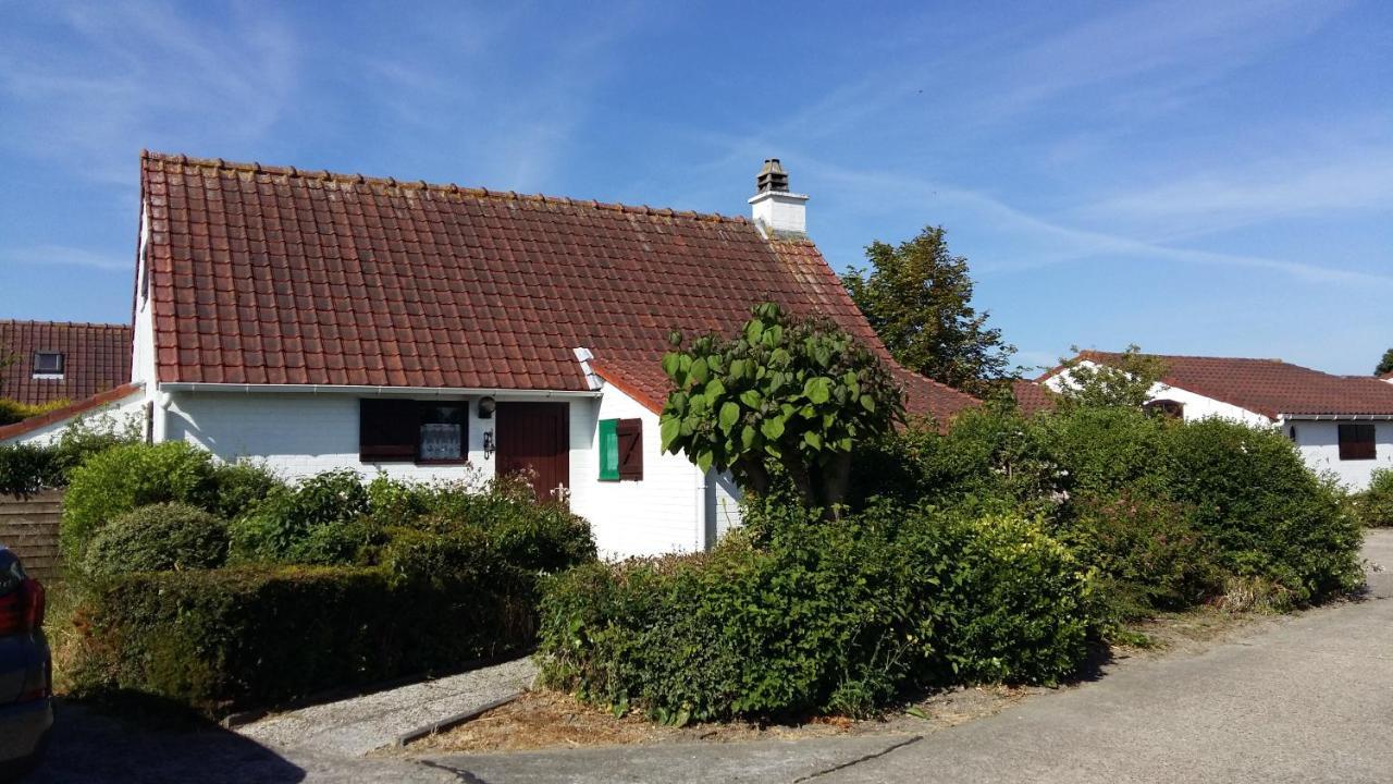 Villa 6 Pers De Haan With Warm Swimming Pool Access Kültér fotó