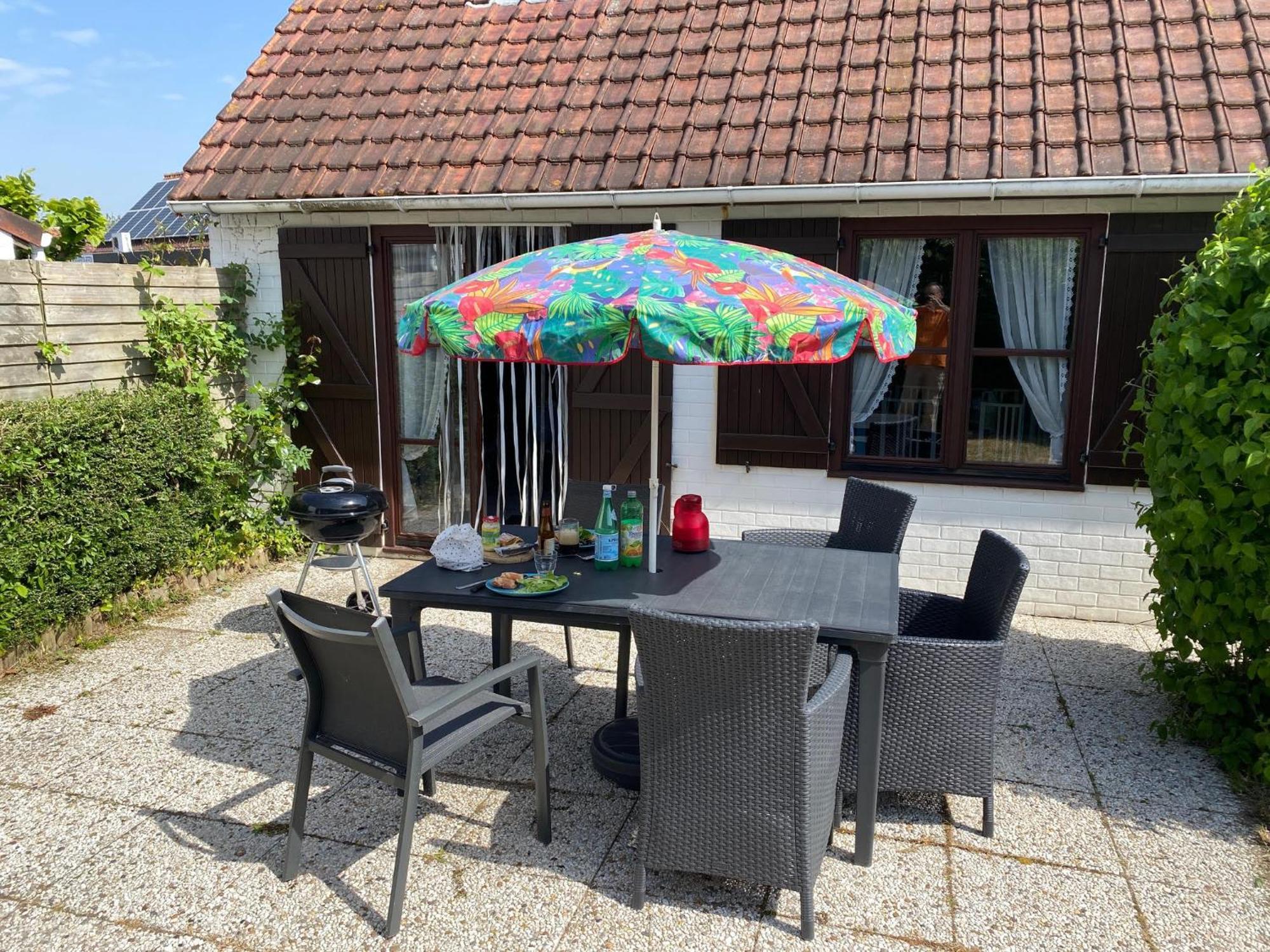 Villa 6 Pers De Haan With Warm Swimming Pool Access Kültér fotó